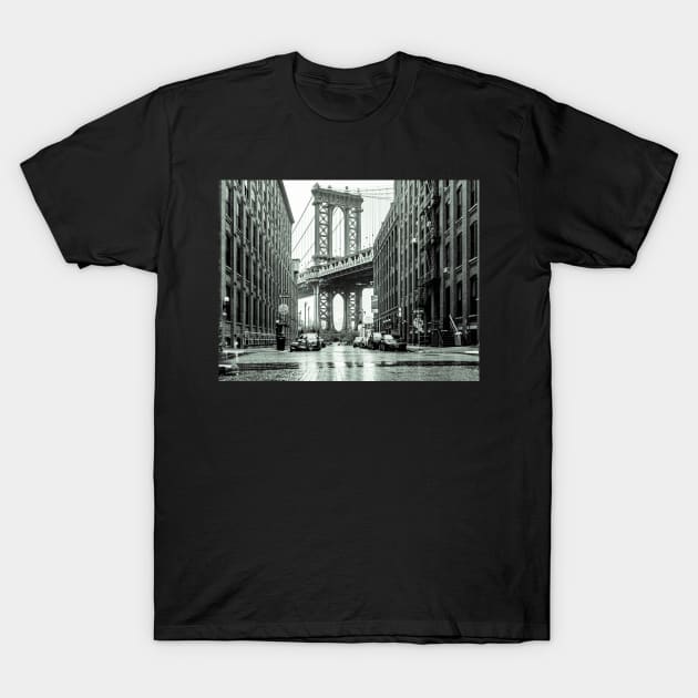 DUMBO Manhattan Bridge 2020 T-Shirt by ShootFirstNYC